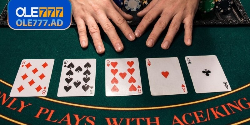 Poker Ole777 – Sân Chơi Đỉnh Cao Dành Cho Người Đam Mê 3 Xác định thắng thua dựa trên tay bài mạnh nhất
